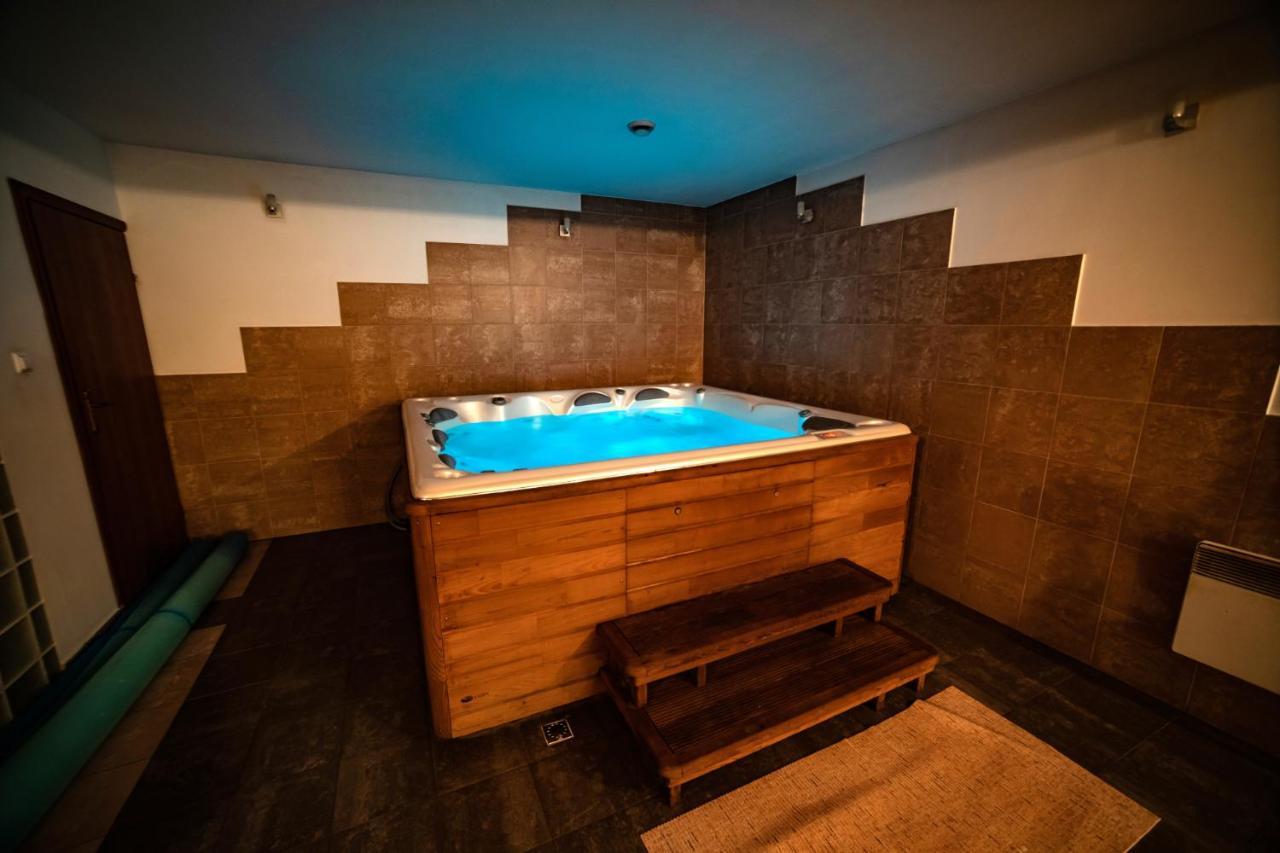 Apartserwis - Apartament Paryski Apartmán Zakopane